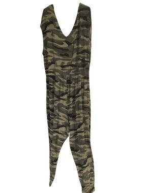 Torrid Super Soft Knits Camo Jumpsuit Size 3